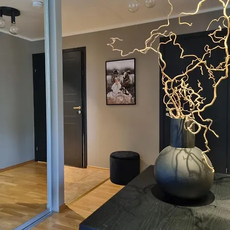 Modern In The Middle Of Center Apartamento